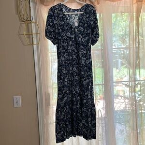 NWT Old Navy floral maxi dress